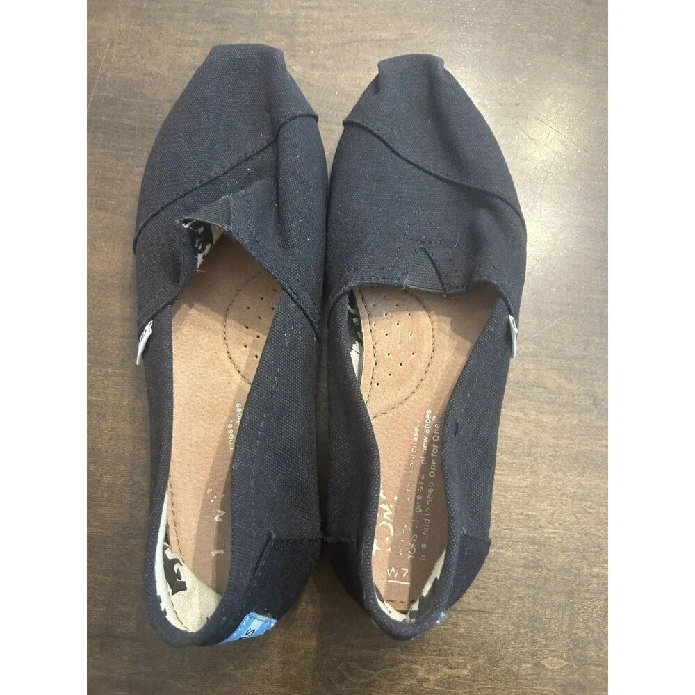 TOMS Women's Canvas Black Slip On Casual Loafers Shoes Size 7 Flats Comfort